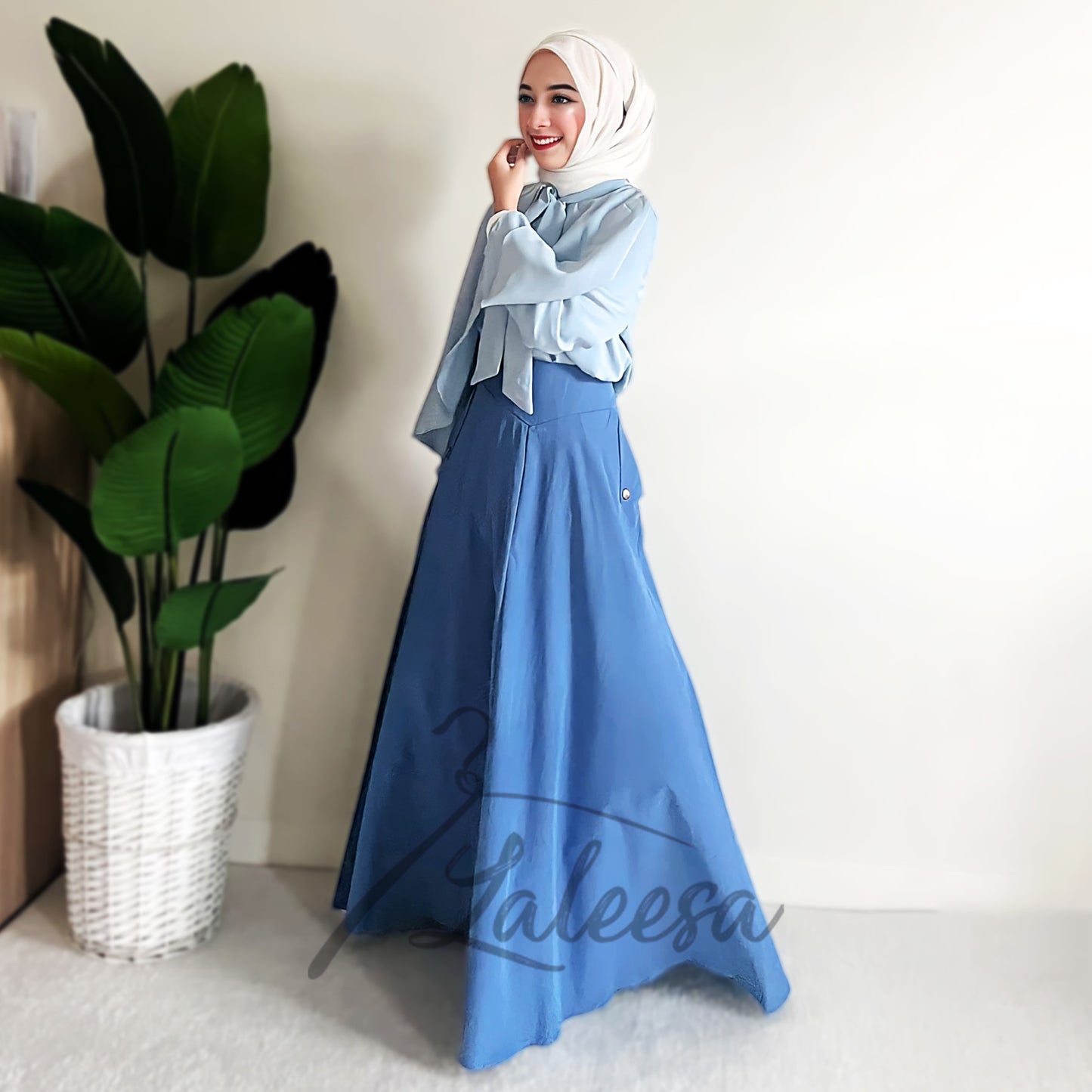 LALEESA Awa Collection (Blouse + Skirt) SET FANILA SA705754 <Korean Series> Set Wear Blouse Muslimah Baju Raya 2024