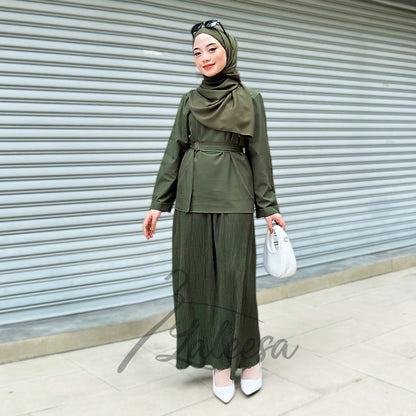 LALEESA (Blouse + Skirt) SET IZZA SW850867 Set Wear Blouse Muslimah Blouse Women Blouse Plus Size Baju Raya 2024