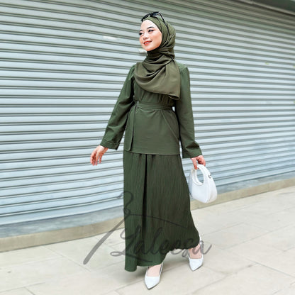 LALEESA (Blouse + Skirt) SET IZZA SW850867 Set Wear Blouse Muslimah Blouse Women Blouse Plus Size Baju Raya 2024